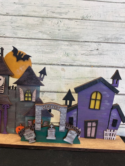 Set of 5 House - Halloween Village