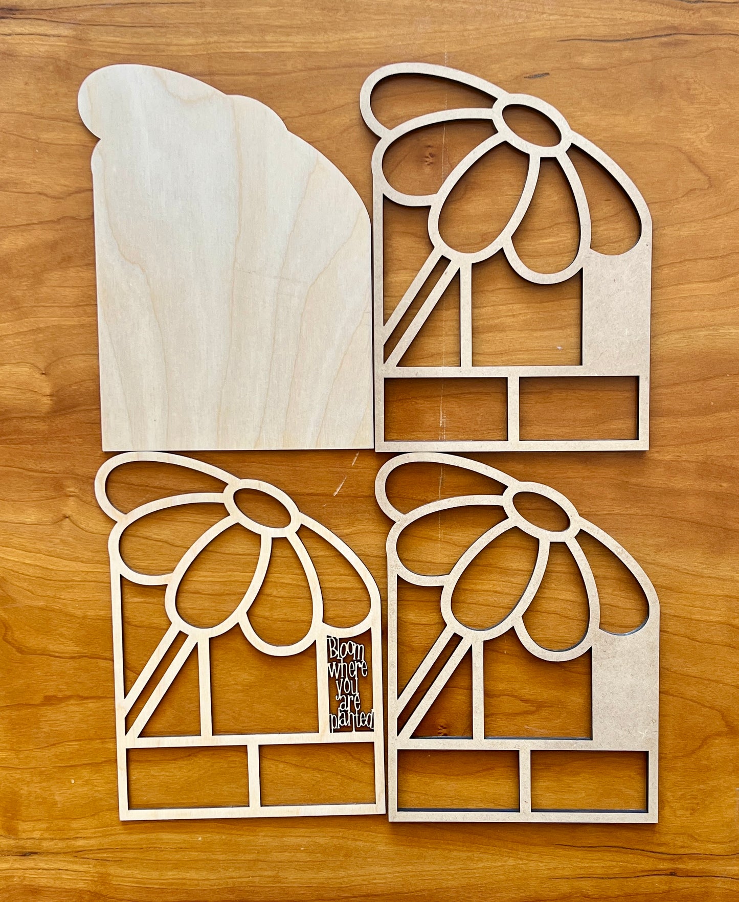 Miniature Bookshelf - Flower Bloom
