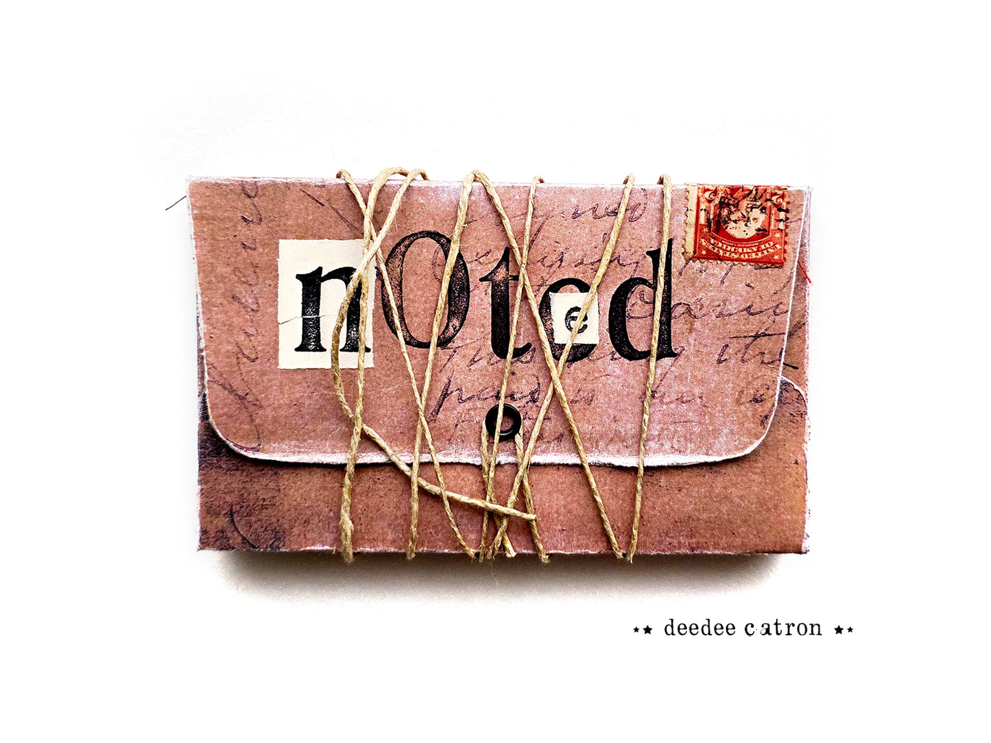 NOTED: Accordian Style workshop, using 7 Dots Studio paper, with DeeDee Catron