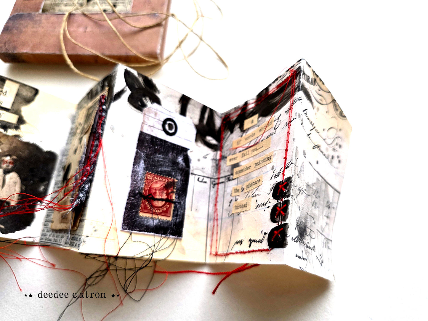 NOTED: Accordian Style workshop, using 7 Dots Studio paper, with DeeDee Catron