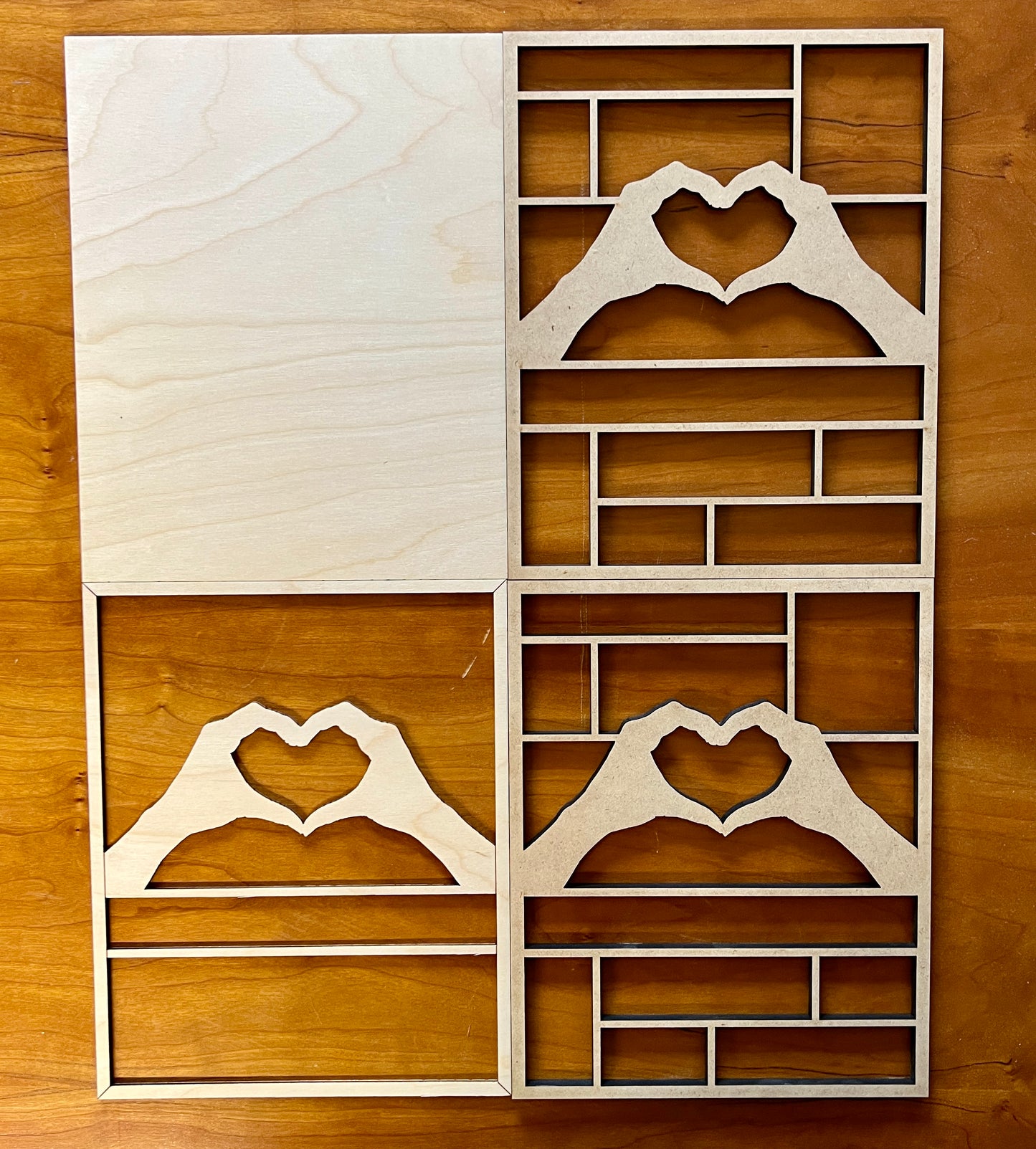 Miniature Bookshelf - Swiftie Heart Hands