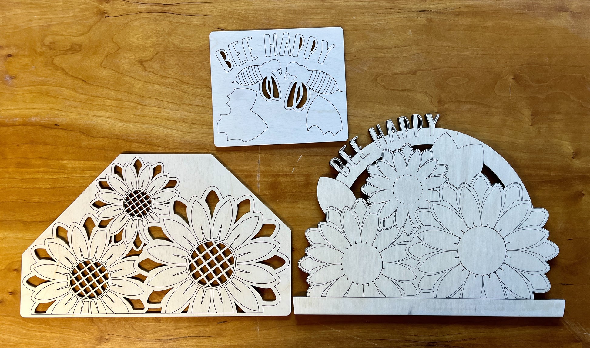 Bee Happy Interchangeable Insert - 15 and 18 inch sizes - Baltic Birch Plywood - Read to paint