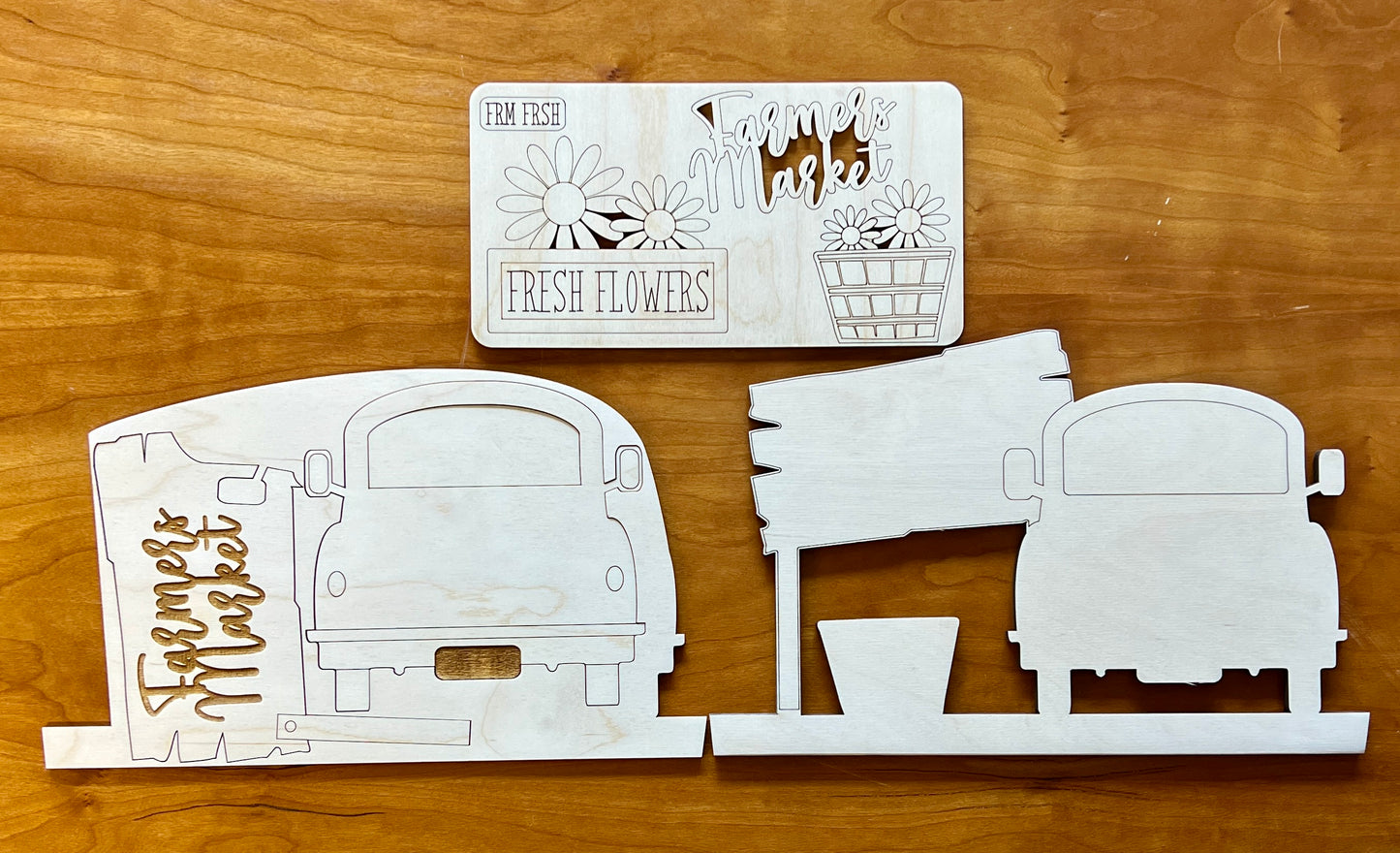 Farm Truck with flowers Seasonal Insert for Interchangeable rounds or Crate - Ready to Paint