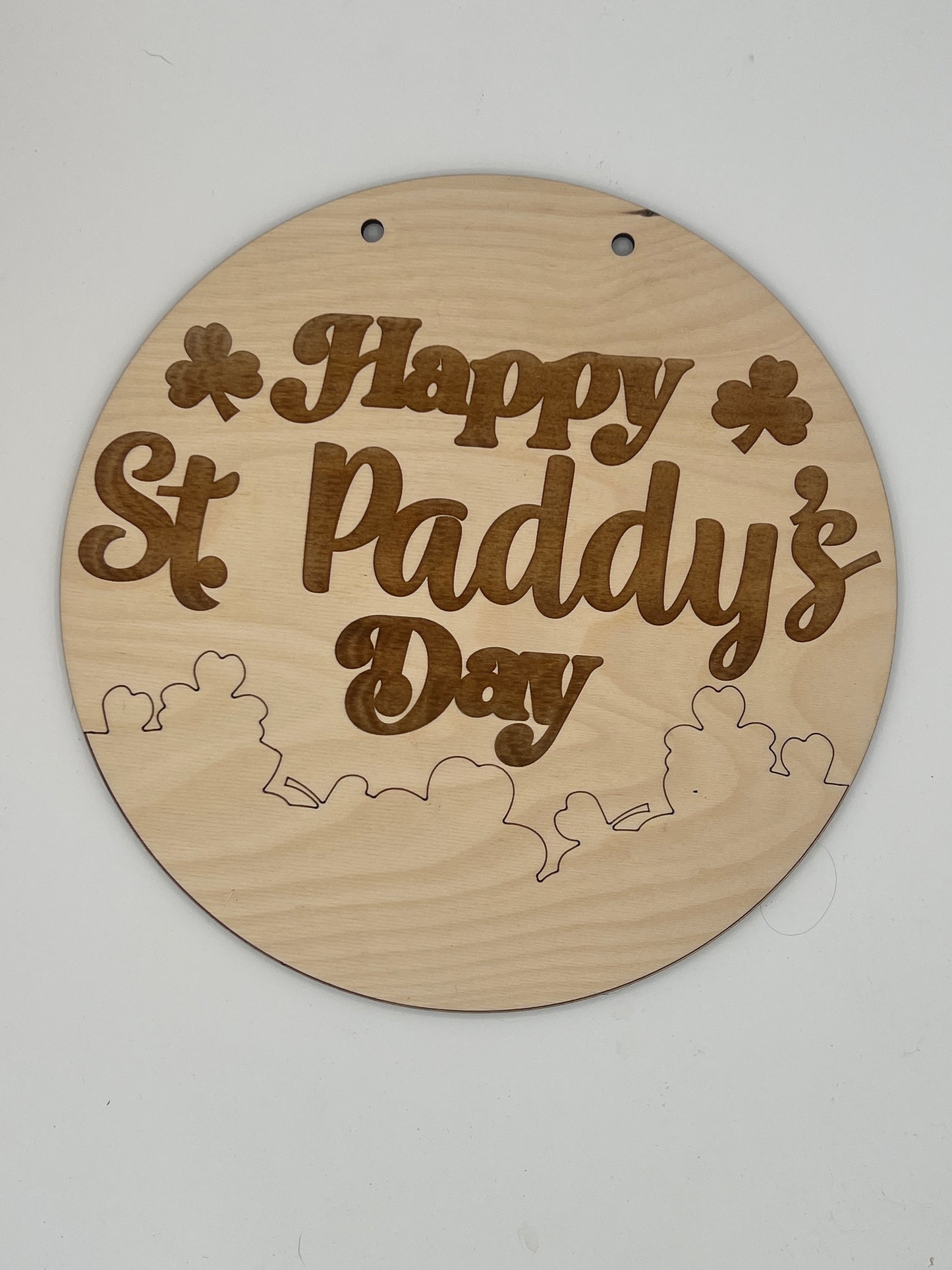 Happy St. Patricks Day round door hanger