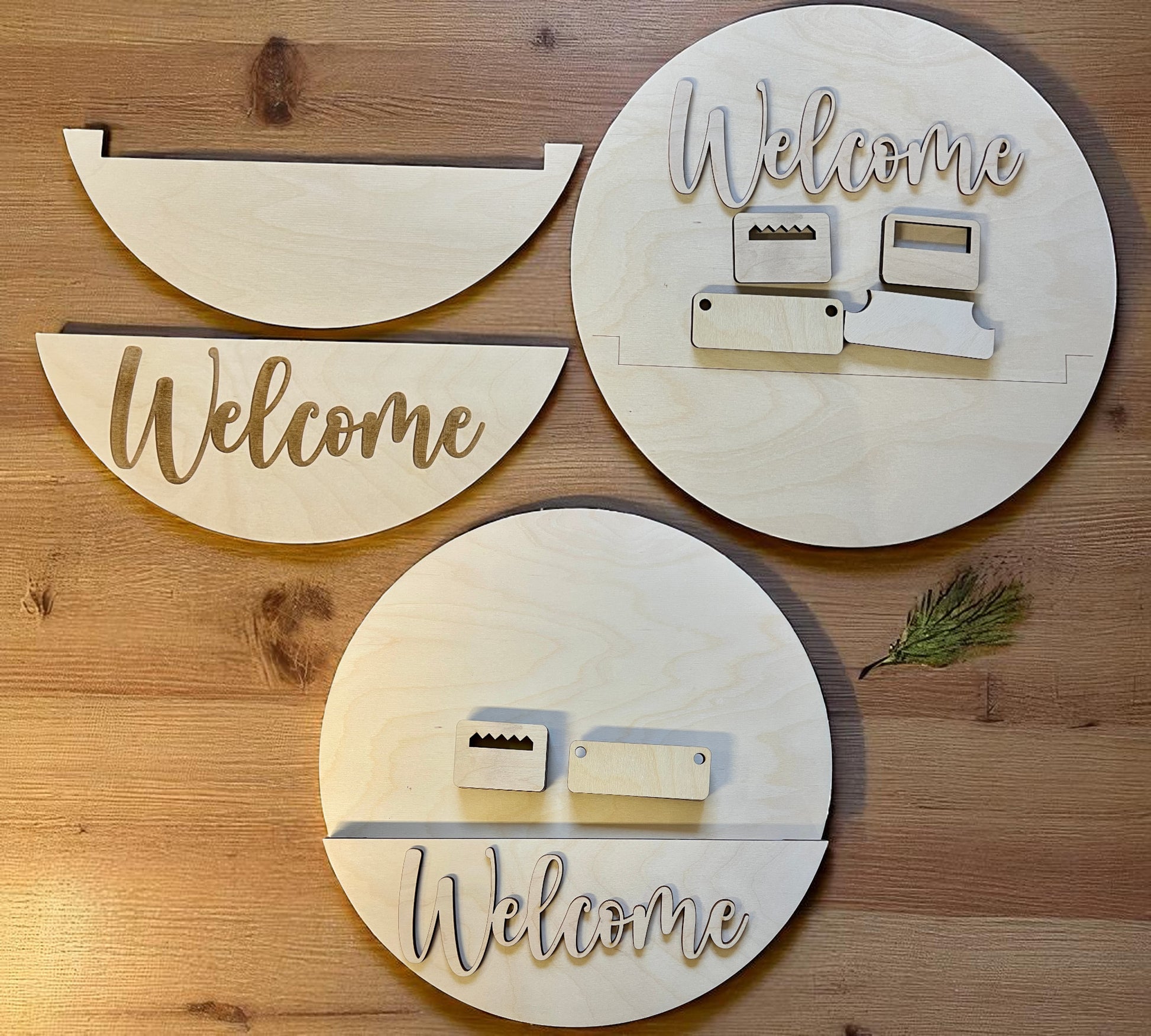 Interchangeable base - Raw Baltic Birch Plywood - 15 and 18 inch sizes with two styles of hangars for back