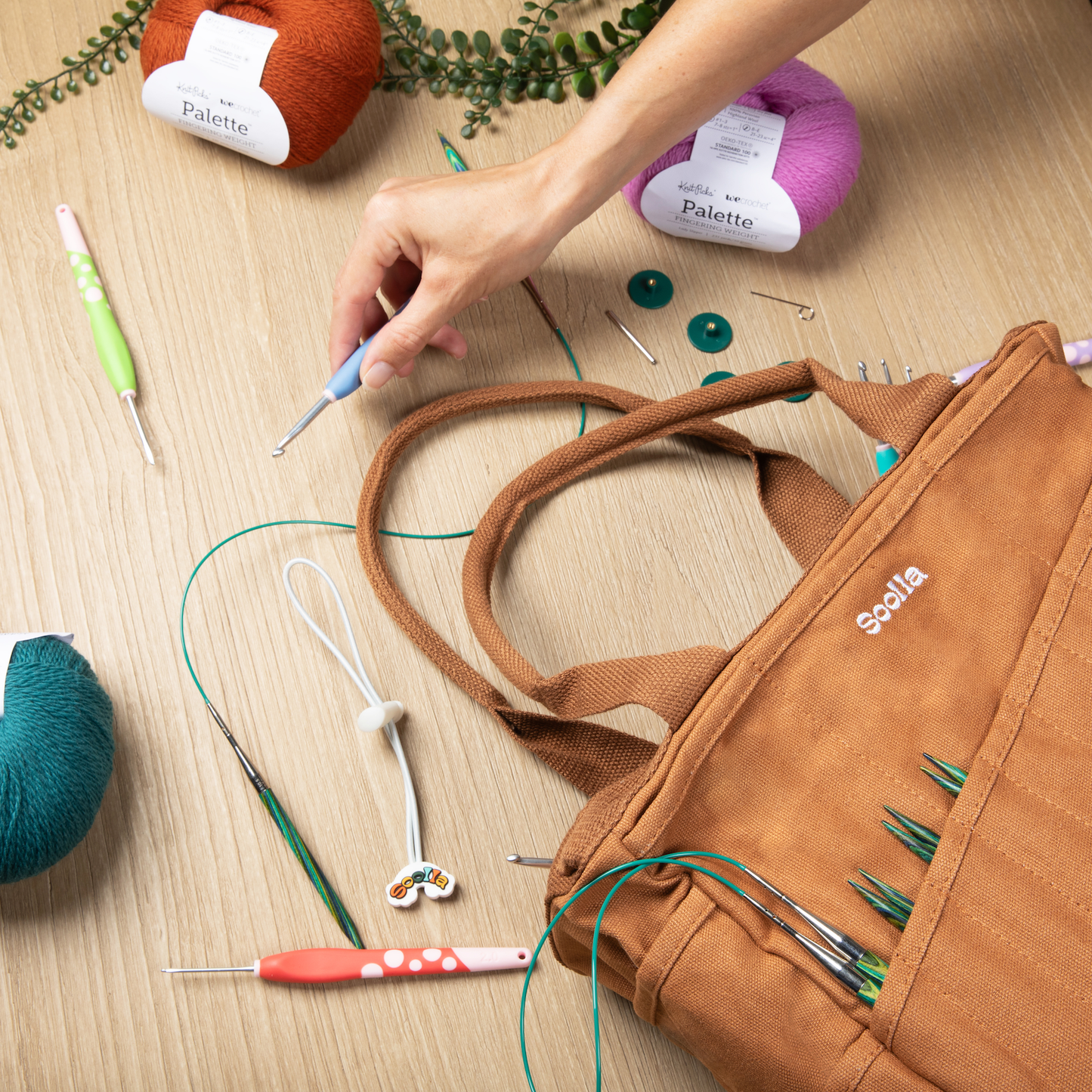 Soolla Studio Artist Bag, Good Earth, Craft Stationery Bag